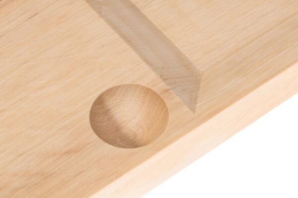Sardinian cutting board hornbeam detail
