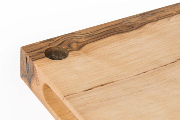 Sardinian cutting board hornbeam hole detail