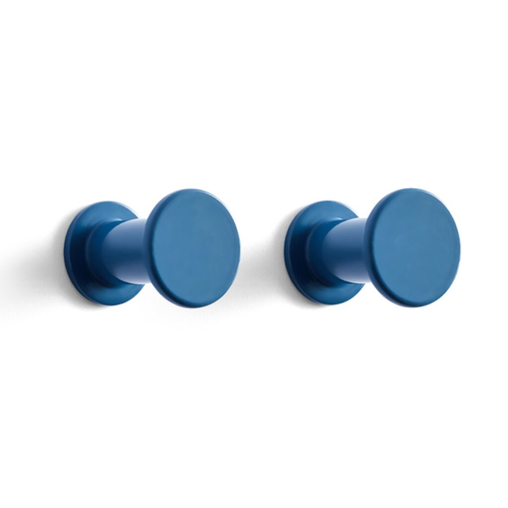 Bolt blue