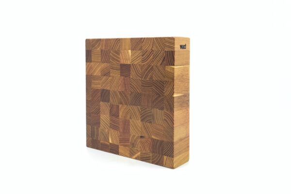 Vud-checkered-board-acacia