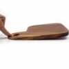 Tagliere Vud Serie B 13x13 noce dettaglio mano Trieste