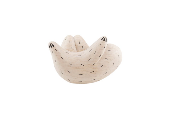 tlab-polepole-sloth-back
